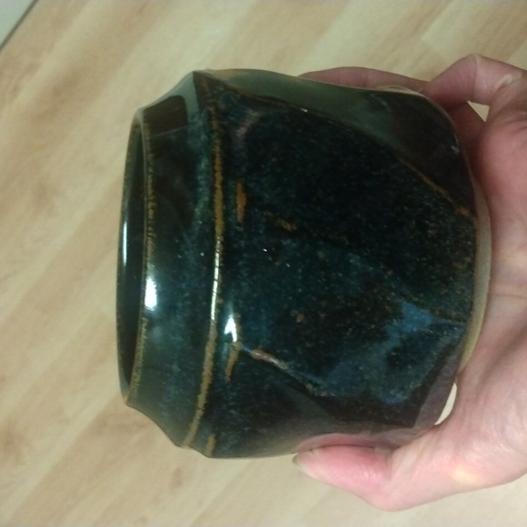 2 Deep Blue and Brown Glazed Smaller Decorative Pottery Vases - Picture 9 of 15